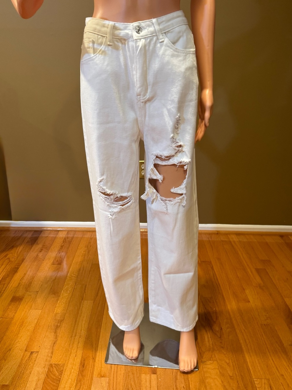 SHEIN White Distressed Straight Leg Jeans